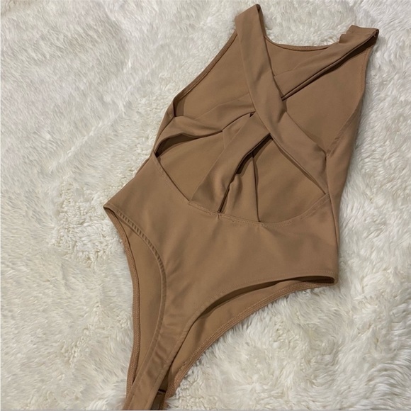 Free People Intimately Tan Sleeveless Cross-Back Bodysuit Size XS - Picture 11 of 13